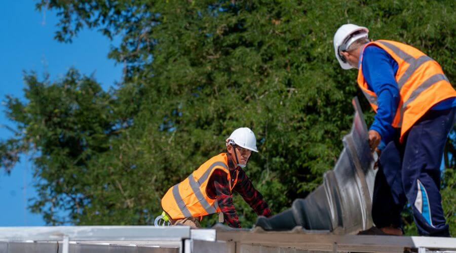 Professional residential roofers in Clitherall, MN